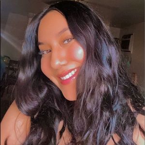 Meet your Posher, Makayla